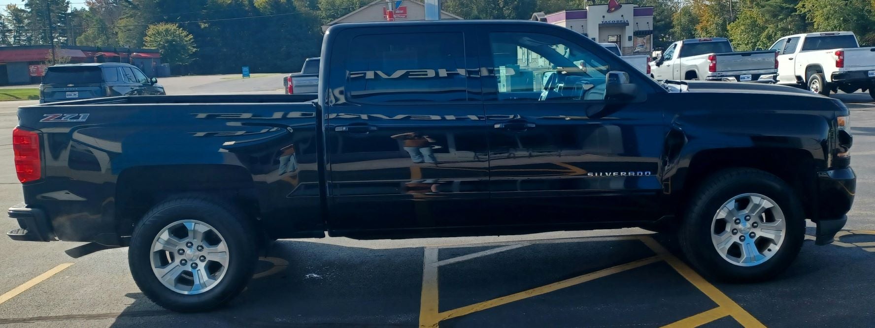 2016 Chevrolet Silverado 1500 — rear three-quarter view