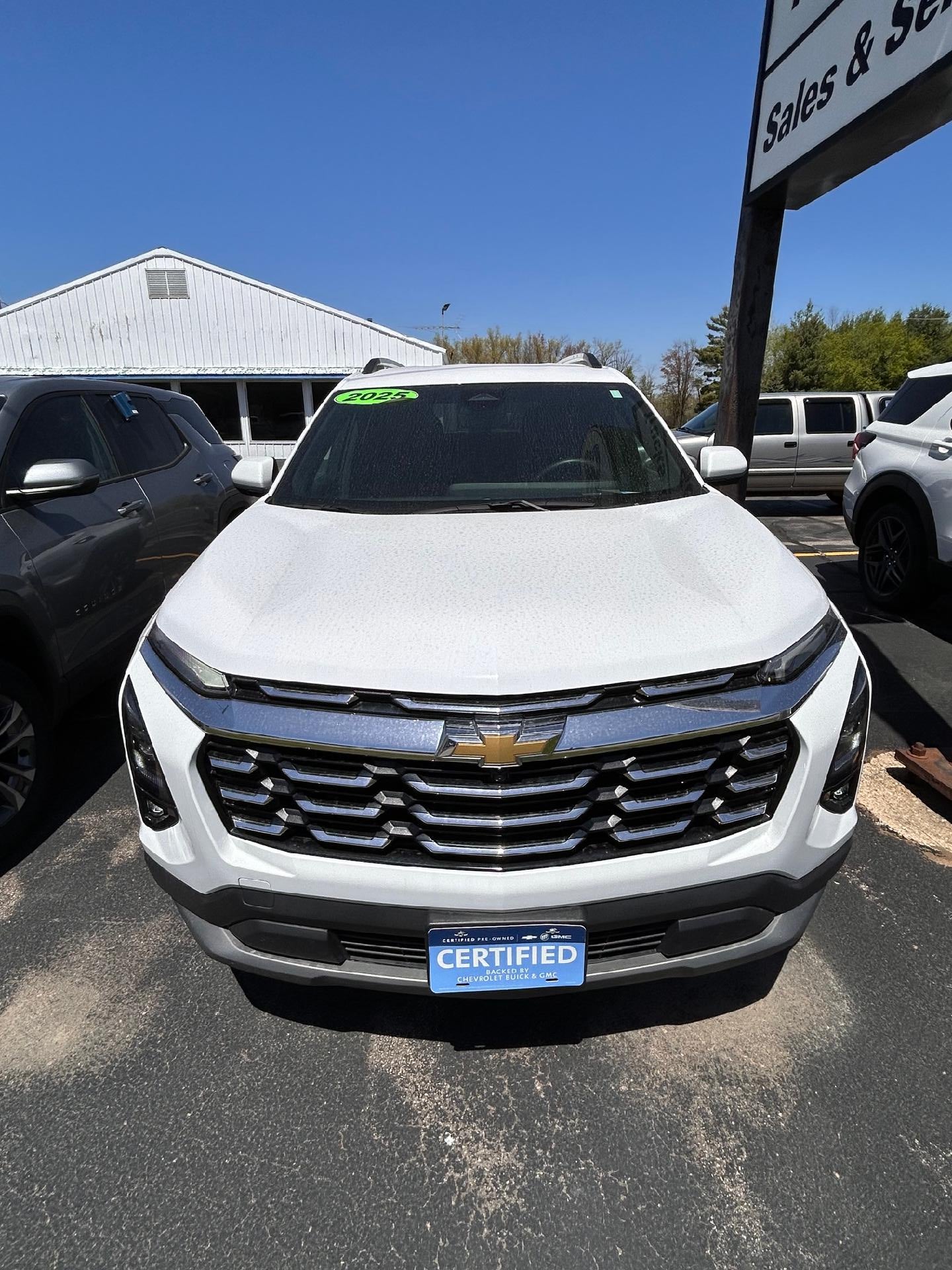 2025 Chevrolet Equinox — side profile view