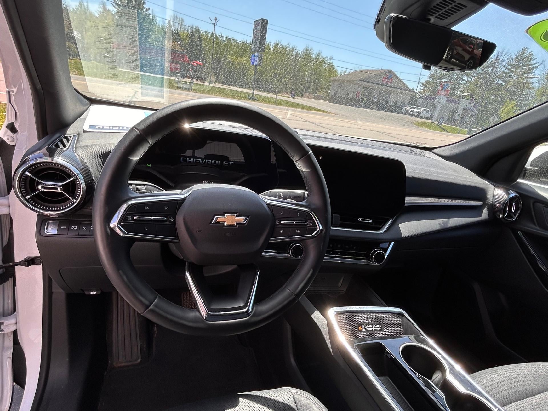 2025 Chevrolet Equinox — interior view